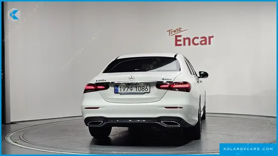 MERCEDES E-CLASS E220D 4MATIC AMG LINE