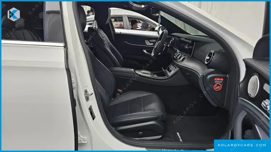 MERCEDES E-CLASS E220D 4MATIC AMG LINE