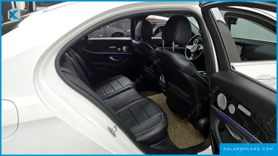 MERCEDES E-CLASS E300 4MATIC AVNATGARDE