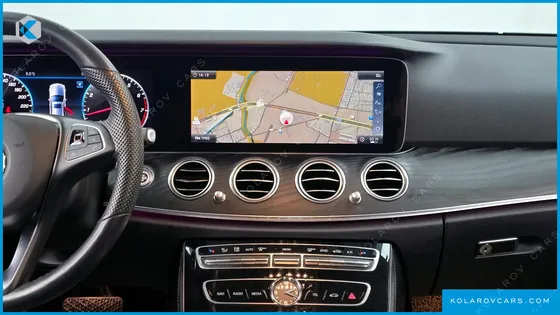 MERCEDES E-CLASS E300 4MATIC AVNATGARDE