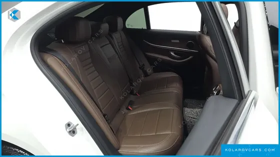 MERCEDES E-CLASS E220D 4MATIC EXCLUSIVE