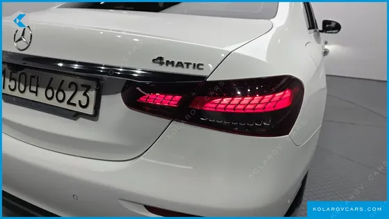 MERCEDES E-CLASS E220D 4MATIC EXCLUSIVE