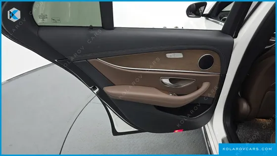 MERCEDES E-CLASS E220D 4MATIC EXCLUSIVE