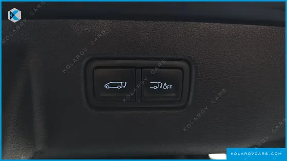 HYUNDAI STARIA 4WD TOURER 9-SEATER
