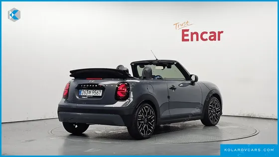 MINI COOPER CONVERTIBLE FAVOURED