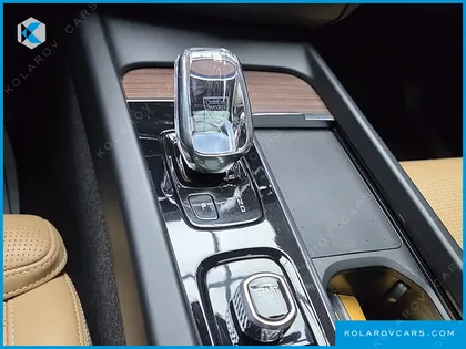 VOLVO XC60 T8 INSCRIPTION
