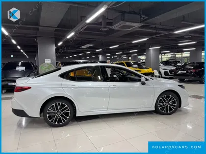 TOYOTA CAMRY 2.5 XLE PREMIUM HYBRID