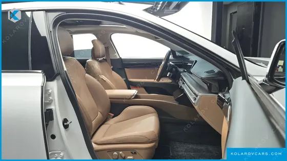 HYUNDAI GRANDEUR 2,5 GASOLINE 2WD
