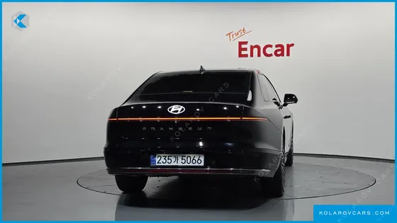 HYUNDAI GRANDEUR 2,5 GASOLINE 2WD