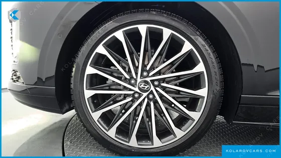HYUNDAI GRANDEUR 2,5 GASOLINE 2WD