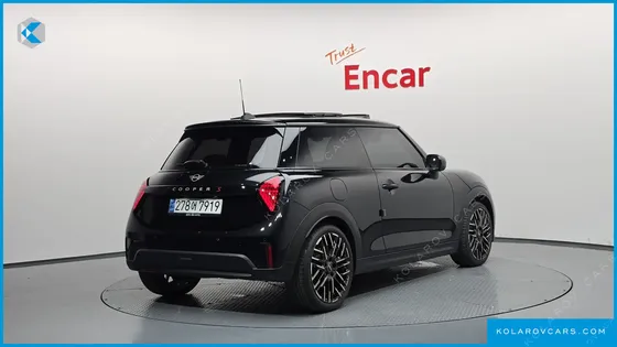 MINI COOPER FAVOURED