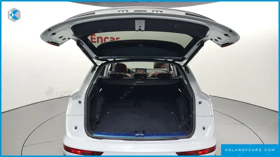 AUDI Q5 45 TFSI QUATTRO