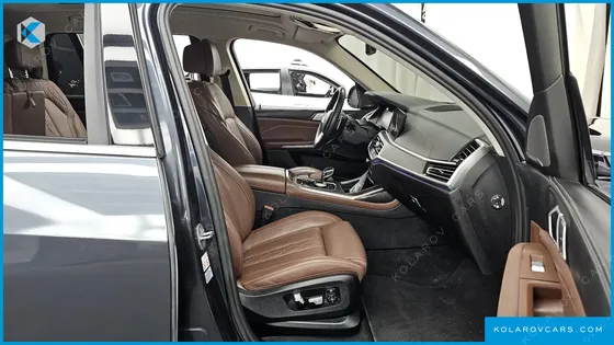 BMW X7 XDRIVE 40D DESIGN PURE EXCELLENCE 7-SEATER