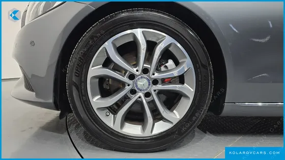 MERCEDES C-CLASS C220 D AVANTGARDE