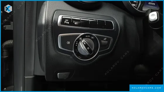 MERCEDES C-CLASS C220 D AVANTGARDE