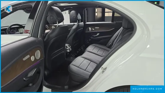 MERCEDES E-CLASS E300E 4MATIC EXCLUSIVE