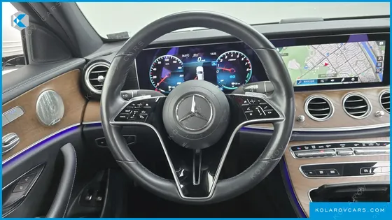 MERCEDES E-CLASS E300E 4MATIC EXCLUSIVE