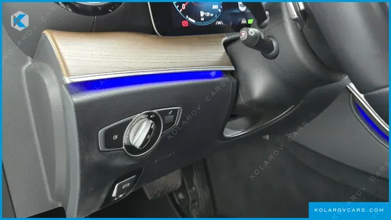 MERCEDES E-CLASS E300E 4MATIC EXCLUSIVE