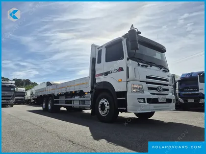 HYUNDAI TRAGO TRAGO 6X4