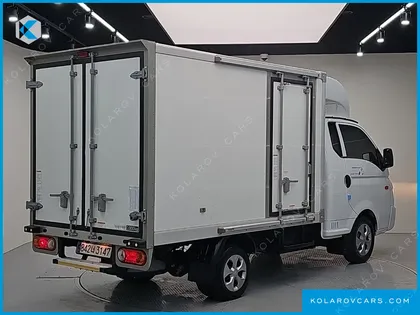HYUNDAI PORTER II SUPER CABIN LPG