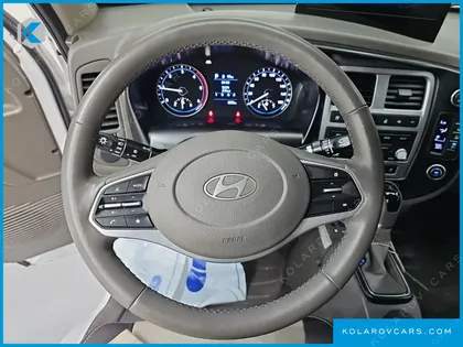 HYUNDAI PORTER II SUPER CABIN LPG