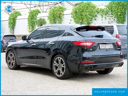 MASERATI LEVANTE 3.0 AWD