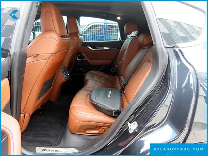 MASERATI LEVANTE 3.0 AWD