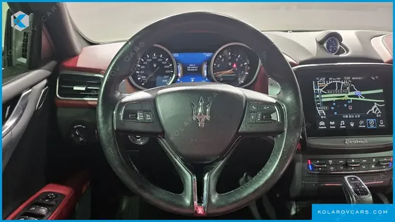 MASERATI GHIBLI 3.0S Q4