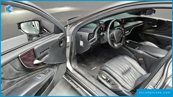 LEXUS LS 3.5 LUXURY AWD