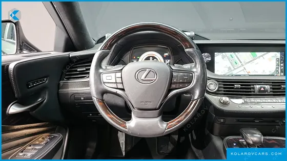 LEXUS LS 3.5 LUXURY AWD