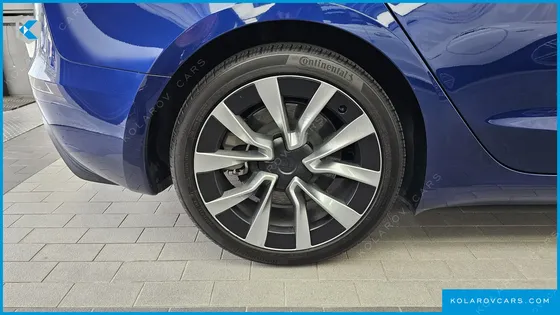 TESLA MODEL 3 LONG RANGE AWD