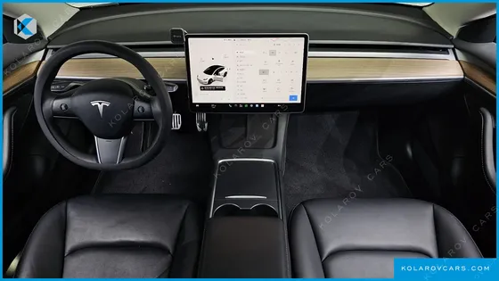 TESLA MODEL 3 RWD