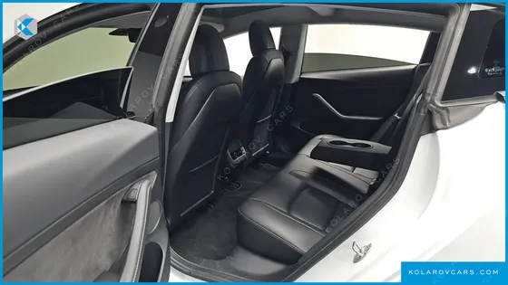 TESLA MODEL 3 RWD