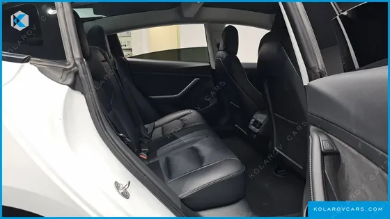 TESLA MODEL 3 RWD