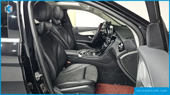 MERCEDES GLC-CLASS GLC300 4MATIC AMG LINE