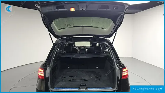 MERCEDES GLC-CLASS GLC300 4MATIC AMG LINE