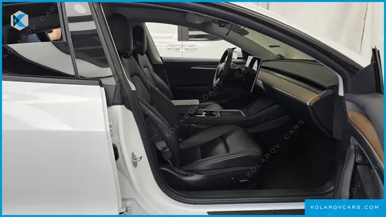 TESLA MODEL 3 RWD