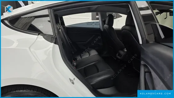TESLA MODEL 3 RWD