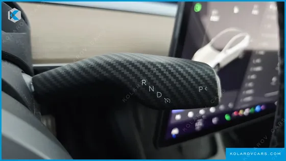 TESLA MODEL Y STANDARD RANGE RWD