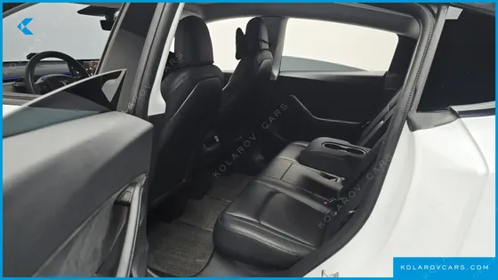 TESLA MODEL Y STANDARD RANGE RWD
