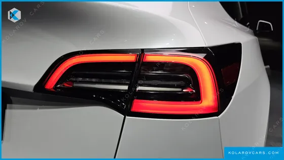 TESLA MODEL Y RWD