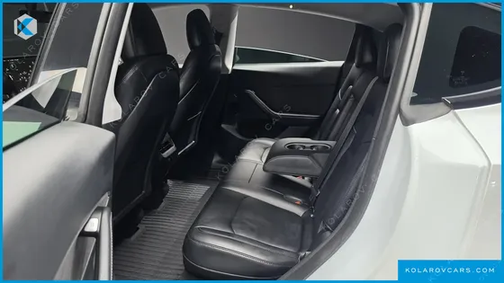 TESLA MODEL Y RWD