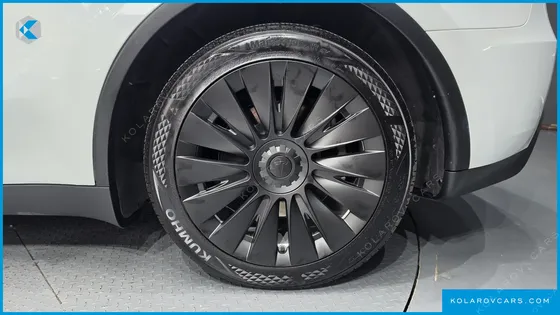 TESLA MODEL Y RWD