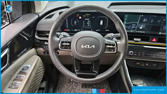 KIA CARNIVAL 9-SEATER SIGNATURE