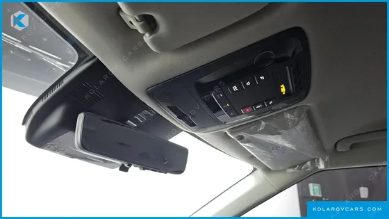 KIA CARNIVAL 9-SEATER SIGNATURE