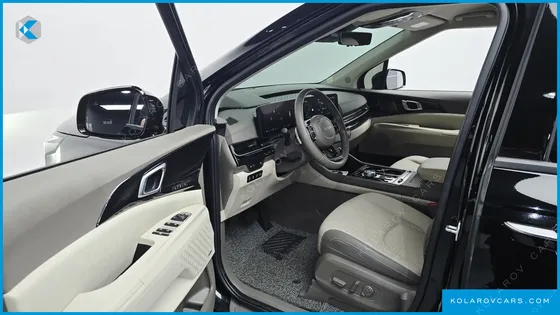 KIA CARNIVAL HEV 9-SEATER HI-LIMOUSINE