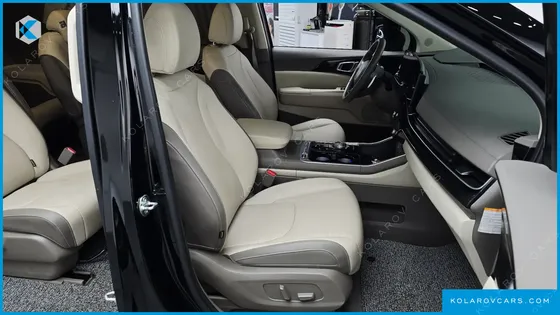 KIA CARNIVAL HEV 9-SEATER HI-LIMOUSINE