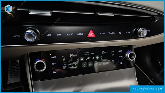 GENESIS GV70 2.5T GASOLINE 2WD