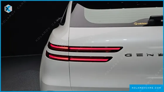 GENESIS GV70 2.5T GASOLINE 2WD