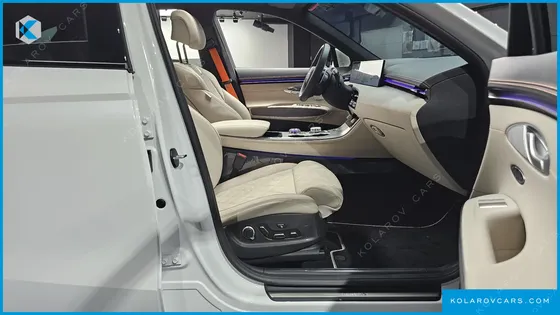 GENESIS GV70 2.5T GASOLINE 2WD
